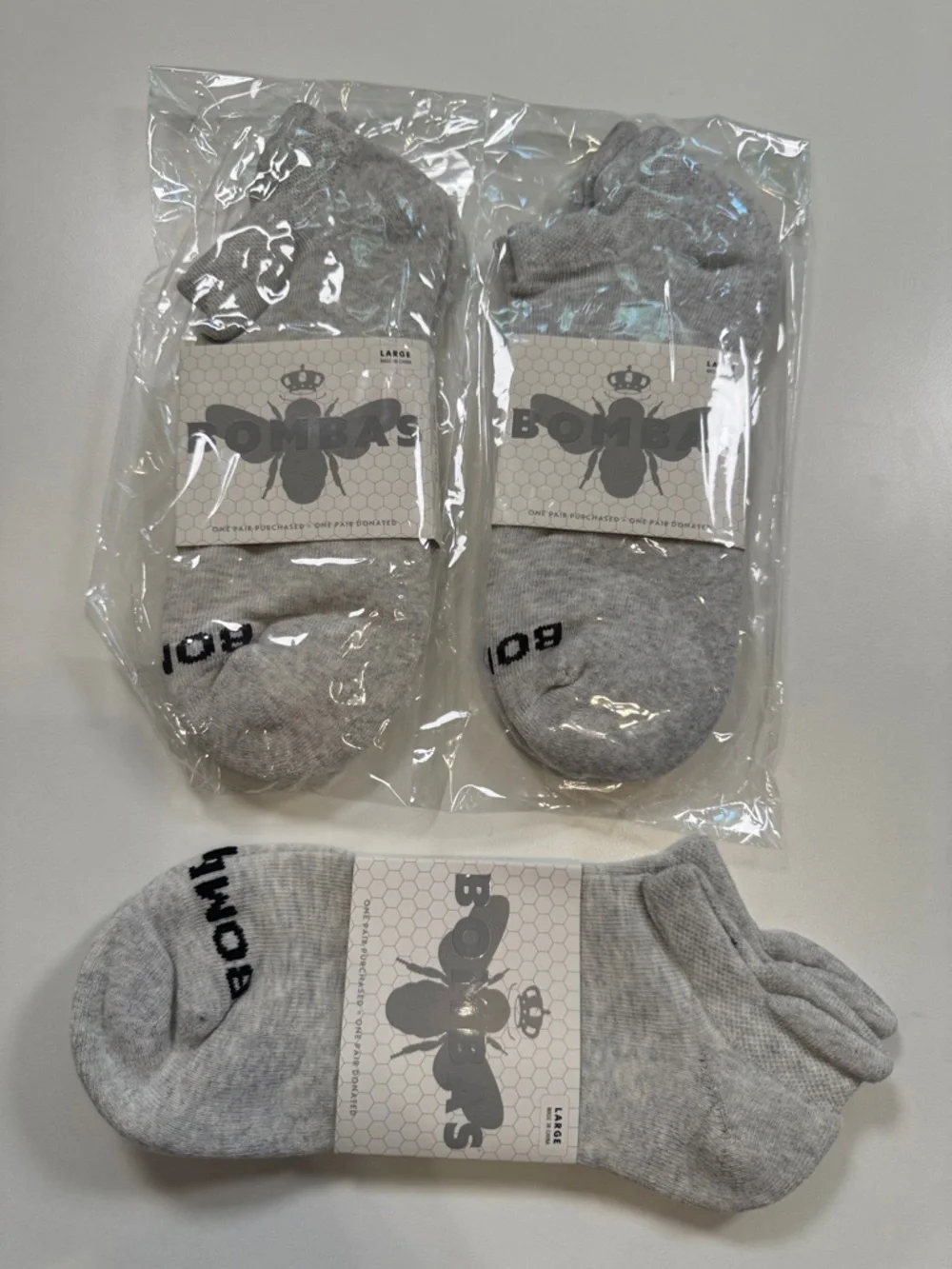 Bombas NWT Unisex Sock Tech 3PR total Color: Light Gray Size: Large